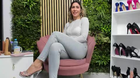 Cherry online show from 02-15-26, 07:38