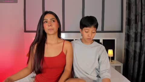 Eva Short hair girl  - Victoria Long red hair online show from 06-10-26, 02:45