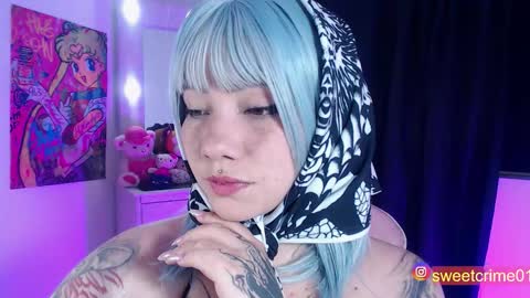 Snapshot of sweetcrime chatting on 10-20-25, 05:19       Independent model online show from 10-20-25, 05:19