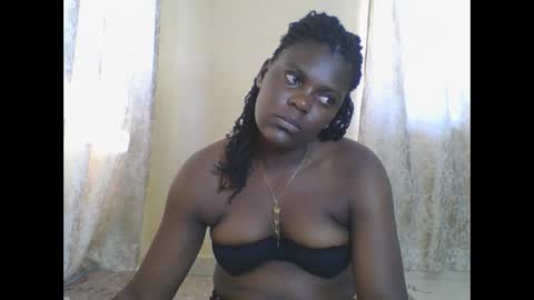 Snapshot of sweetdarkskin chatting on 05-16-26, 10:36 CLARIS online show from 05-16-26, 10:36