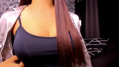Snapshot of sweetest_one4 chatting on 05-02-26, 08:03 sweetest_one4 online show from 05-02-26, 08:03