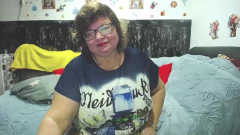 sweetestmilf4you online show from 02-05-26, 04:11