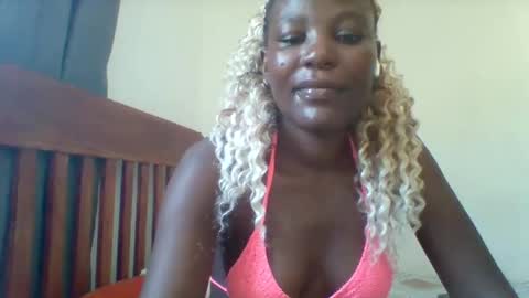 Snapshot of sweetfel chatting on 04-04-26, 10:35 sweetfel online show from 04-04-26, 10:35