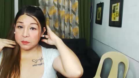 Snapshot of sweetflavor4uxxx chatting on 01-02-25, 03:58 GoddessAira4uTS online show from 01-02-25, 03:58