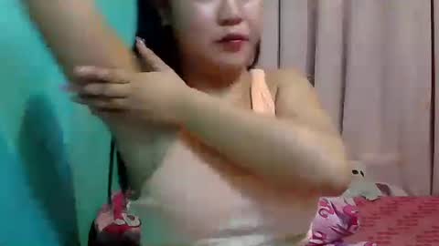 Snapshot of sweetgal_mica chatting on 10-07-25, 12:13 sweetgal_mica online show from 10-07-25, 12:13
