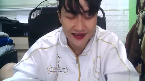 Jean online show from 12-16-24, 04:27