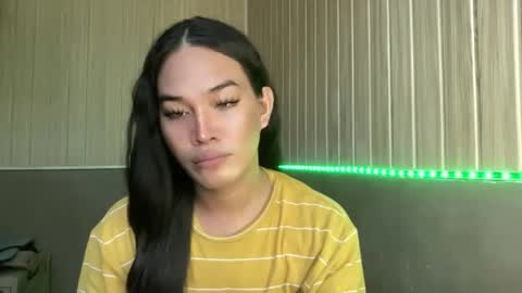 Snapshot of sweetgirl_rhainexxx chatting on 05-01-26, 01:43 sweetgirl_rhainexxx online show from 05-01-26, 01:43