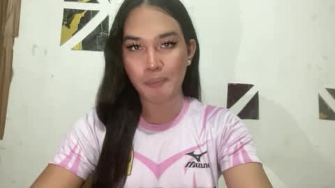 Snapshot of sweetgirl_rhainexxx chatting on 05-10-26, 12:43 sweetgirl_rhainexxx online show from 05-10-26, 12:43