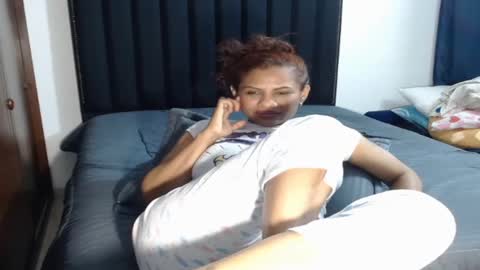 Snapshot of sweetgirlm_ chatting on 03-12-25, 03:57 Any online show from 03-12-25, 03:57