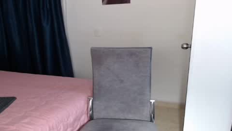 Snapshot of sweetgirlm_ chatting on 09-20-25, 12:44 Any online show from 09-20-25, 12:44