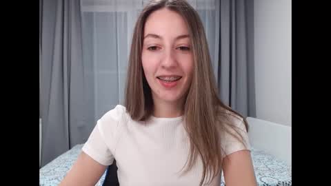 Snapshot of sweetheart_77 chatting on 12-07-24, 08:27 Emma online show from 12-07-24, 08:27