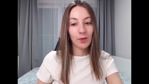 Snapshot of sweetheart_77 chatting on 12-07-24, 11:34 Emma online show from 12-07-24, 11:34