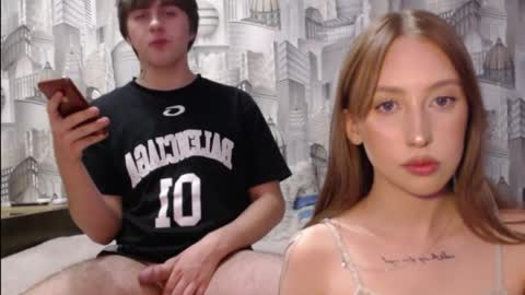 Snapshot of sweetheartcd chatting on 10-27-25, 05:06 sweetheartcd online show from 10-27-25, 05:06