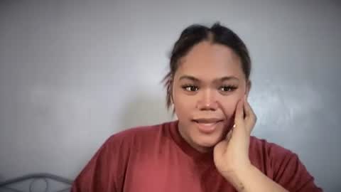 Bella online show from 10-19-25, 06:03