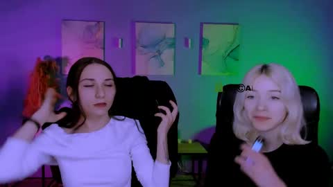 Chloe online show from 03-24-26, 09:47