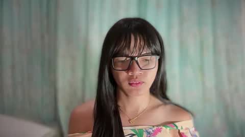 Snapshot of sweetie_ivy chatting on 03-08-26, 07:45 Ivy online show from 03-08-26, 07:45