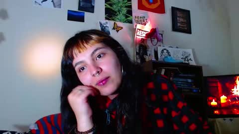Snapshot of sweetie_maryy chatting on 02-24-25, 04:38 Maria  my insta sweetie maryy   online show from 02-24-25, 04:38