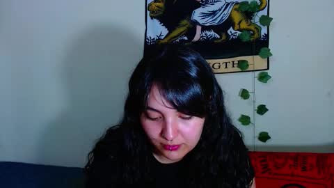 Snapshot of sweetie_maryy chatting on 10-20-25, 06:41 Maria  my insta sweetie maryy   online show from 10-20-25, 06:41