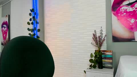 Call me Nataly  online show from 01-22-25, 10:05