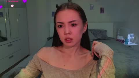 sweetieee_kira online show from 07-08-26, 03:11