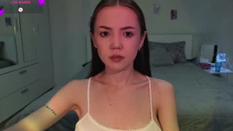 sweetieee_kira online show from 07-20-26, 03:10
