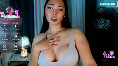 Snapshot of sweetiefox1 chatting on 05-14-26, 12:17 sweetiefox1 online show from 05-14-26, 12:17