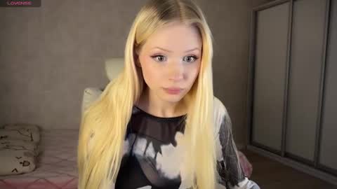 sweetie Lisa3 online show from 03-12-25, 05:49