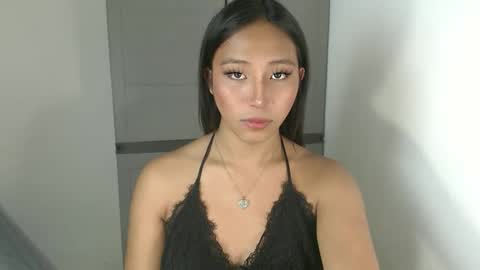 Snapshot of sweetiie_caren chatting on 02-15-26, 11:08 CAREN online show from 02-15-26, 11:08