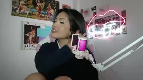 SweetJess online show from 02-07-25, 06:03