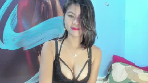Snapshot of sweetjowa chatting on 01-28-25, 01:08 jona online show from 01-28-25, 01:08