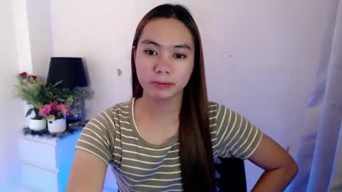 SWEET KEYA online show from 03-22-26, 08:51