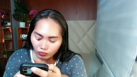 Snapshot of sweetladyboyx chatting on 09-09-25, 01:49   online show from 09-09-25, 01:49