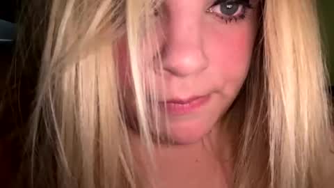 Lisa  online show from 11-06-25, 12:28