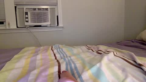 Snapshot of sweetlittleangela chatting on 05-19-26, 01:56 sweetlittleangela online show from 05-19-26, 01:56