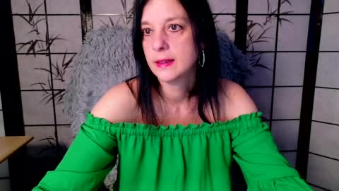 JenJenny online show from 04-27-26, 06:44
