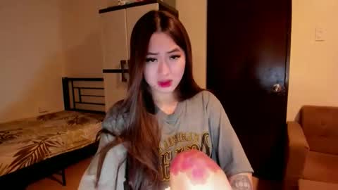 Zoe online show from 10-30-25, 04:25