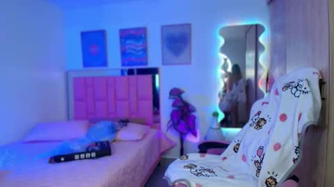 SweetLune online show from 10-04-25, 08:18