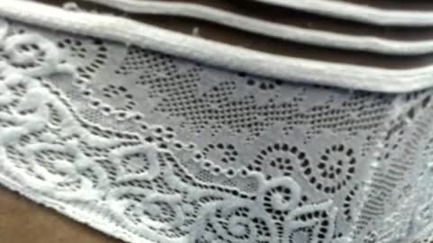Snapshot of sweetly_diva chatting on 06-25-26, 06:40 Diva online show from 06-25-26, 06:40