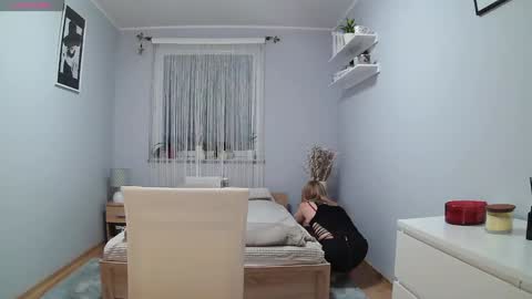 sweetmarthaaa online show from 01-15-25, 12:25