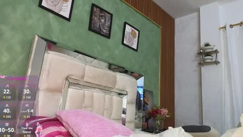 Mia  online show from 04-02-26, 04:32