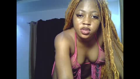 Snapshot of sweetmila9 chatting on 05-17-26, 04:10 sweetmila9 online show from 05-17-26, 04:10