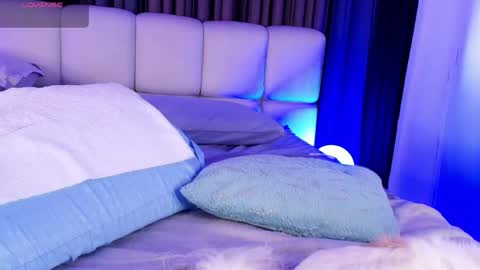 LUNA online show from 04-18-26, 07:58