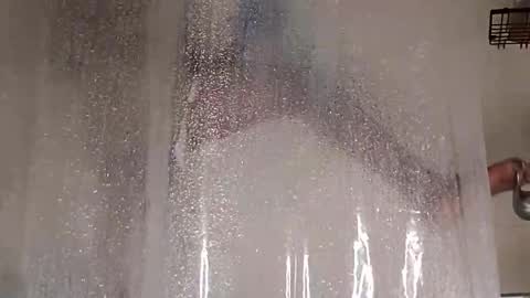 Snapshot of sweetnlow21 chatting on 10-31-25, 01:39 sweetnlow21 online show from 10-31-25, 01:39