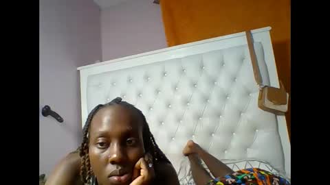 Novah girlie online show from 06-08-26, 01:28