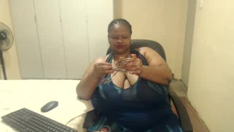Snapshot of sweetnoziexxx chatting on 12-06-24, 06:39 sweetnoziexxx online show from 12-06-24, 06:39