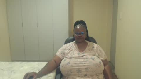 Snapshot of sweetnoziexxx chatting on 01-05-25, 05:30 sweetnoziexxx online show from 01-05-25, 05:30