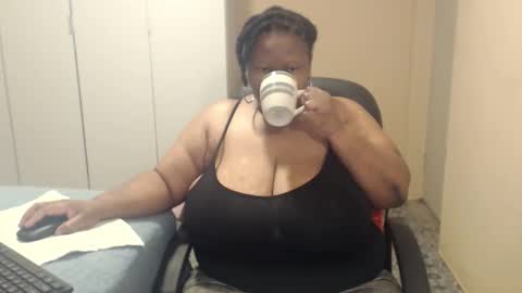 Snapshot of sweetnoziexxx chatting on 09-19-25, 04:47 sweetnoziexxx online show from 09-19-25, 04:47