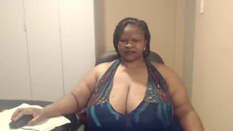 Snapshot of sweetnoziexxx chatting on 10-14-25, 05:08 sweetnoziexxx online show from 10-14-25, 05:08