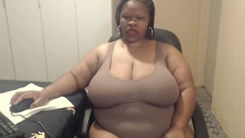 Snapshot of sweetnoziexxx chatting on 10-18-25, 03:31 sweetnoziexxx online show from 10-18-25, 03:31