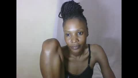ESTHER online show from 10-17-25, 07:38
